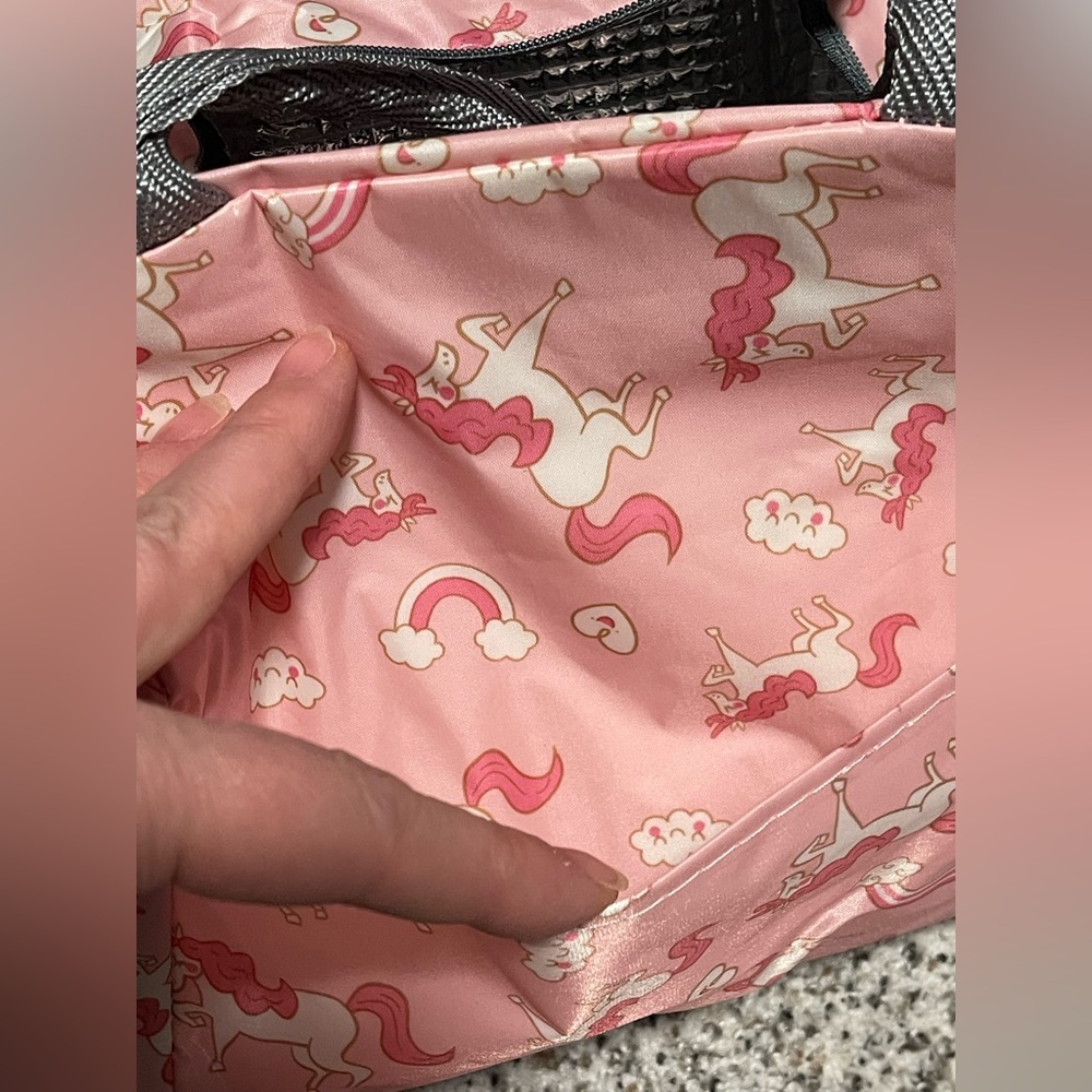 New pink unicorn and rainbow insulated tote lunch bag - Picture 4 of 4